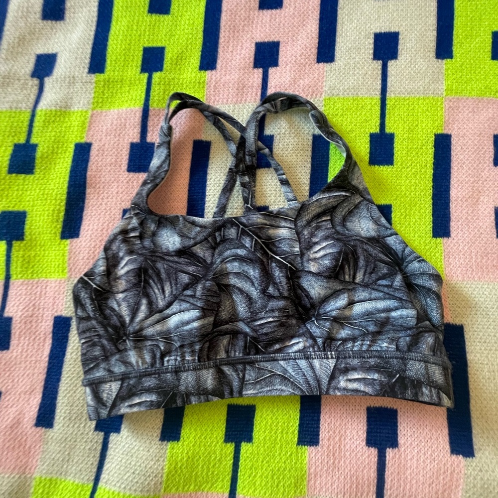 Blue design lululemon sports bra